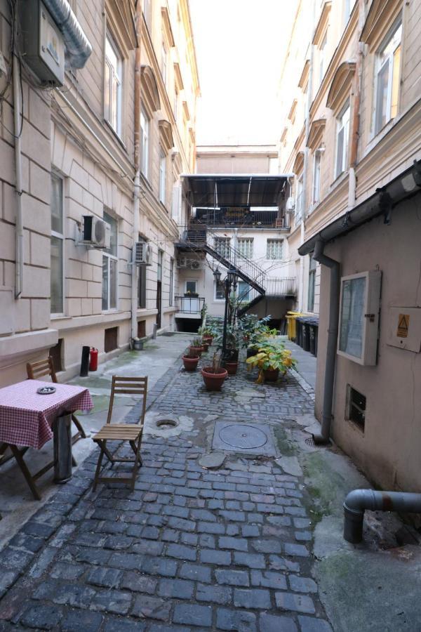 Cozy Old Town Apartment - Free Minibar 布加勒斯特 外观 照片