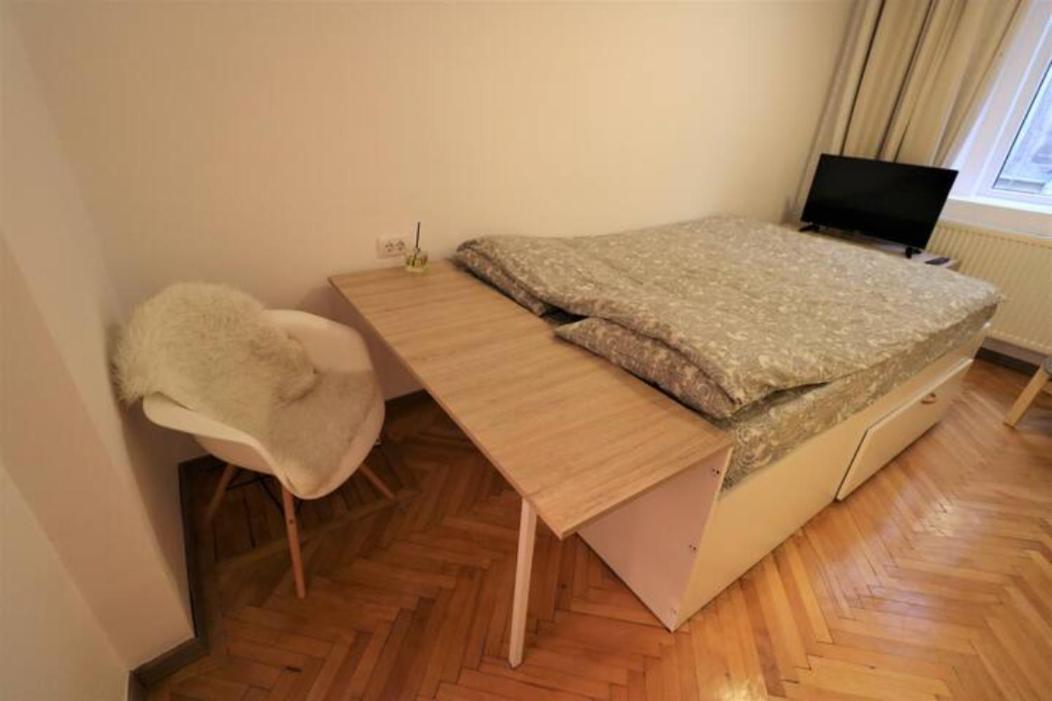 Cozy Old Town Apartment - Free Minibar 布加勒斯特 外观 照片